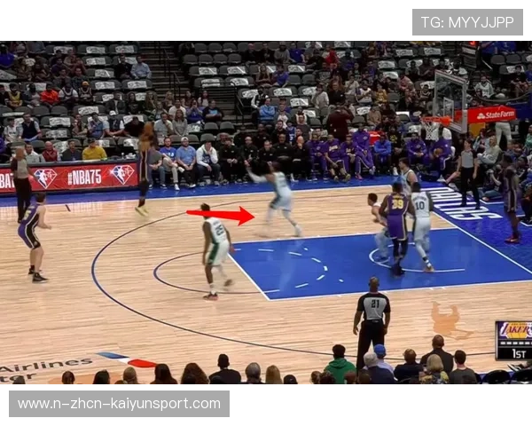 弗拉格无解持球面框！独行侠新战术核心呼之欲出